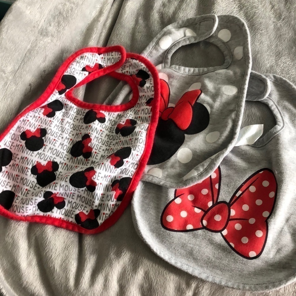Disney’s Set of 3 red and gray Minnie Mouse bibs